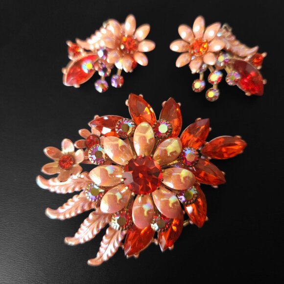 Vintage Peach Enamel & Orange Rhinestone Flower Brooch & Earring Set - Picture 1 of 9